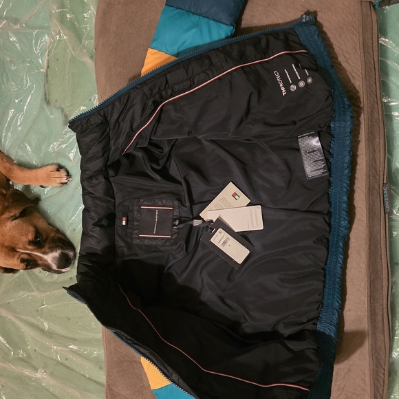 Tommy Hilfiger Colorblock Puffer Jacket - Picture 5 of 7